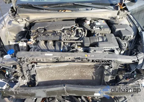 2021 Hyundai Elantra Sel from USA, damaged, VIN KMHLM4AG0MU161415